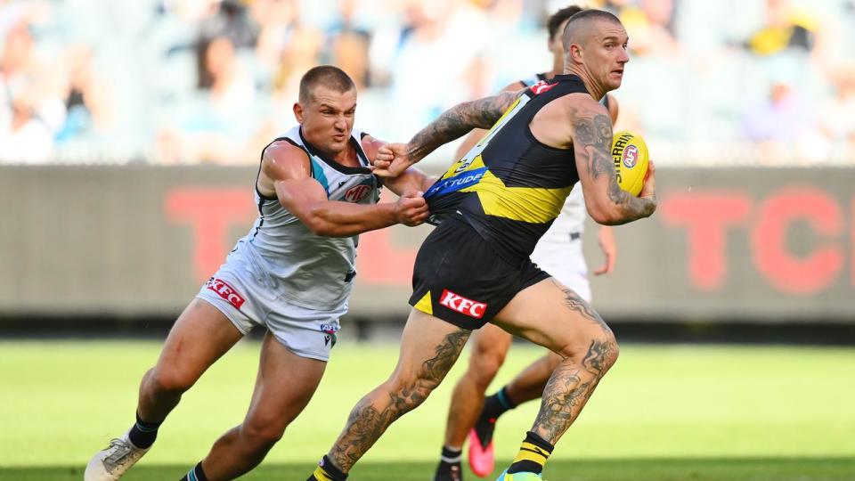 Ollie Wines and Dustin Martin.