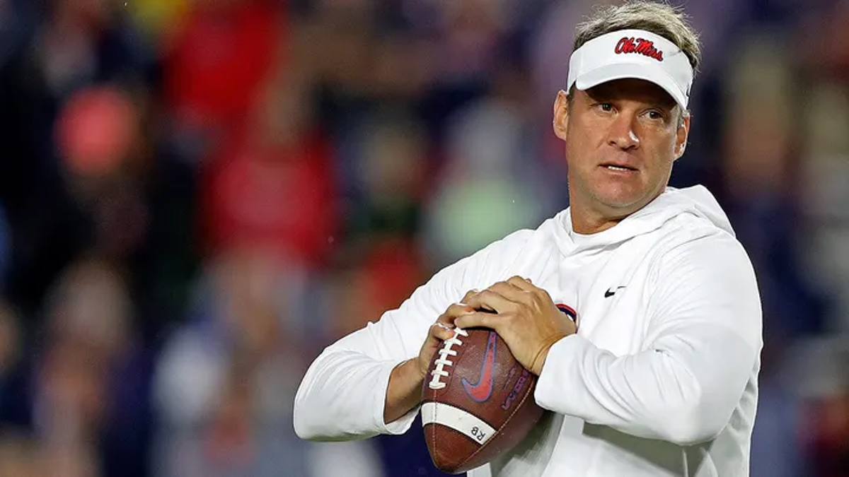 Lane Kiffin, the head coach for Ole Miss Rebels (Justin Ford/Getty Images)