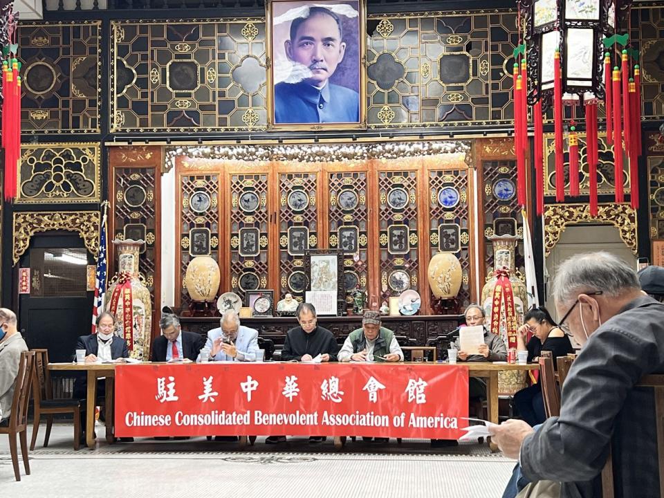 29日的中華總會館的例行月會，迎來多位特別來賓。（記者張曼琳／攝影）