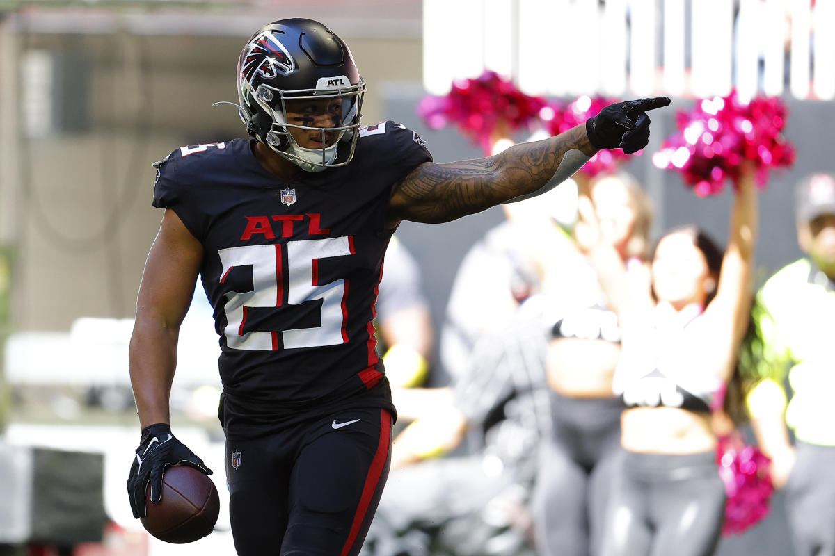 2022 Fantasy Football Waiver Wire Week 11 Picks and Injury Replacements -  LAFB Network