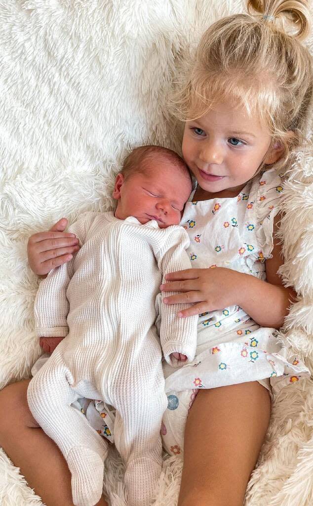 Arie Luyendyk Jr., Lauren Burnham, Alessi, Baby twins, Instagram