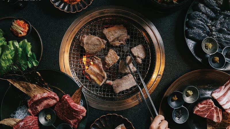 「碳佐麻里」發源自台南，如今是南台灣富有名氣的燒肉店家。（圖／翻攝自碳佐麻里臉書）