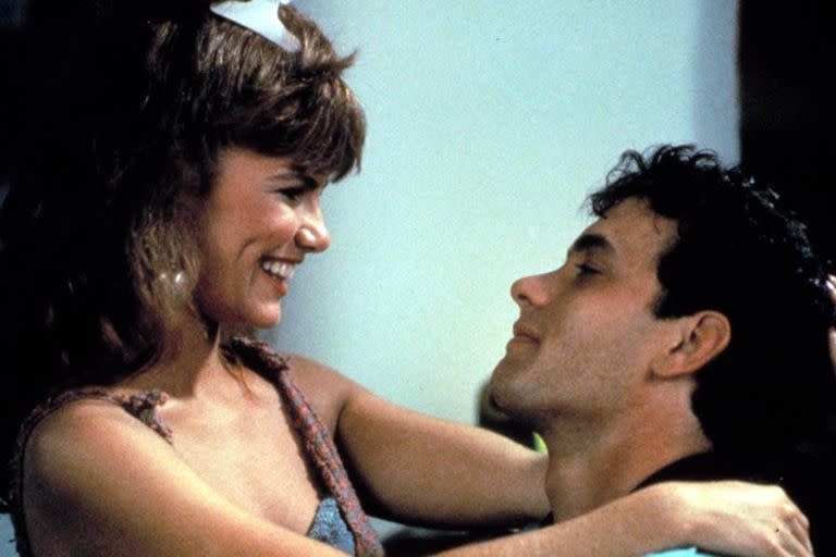 Tawny Kitaen y Tom Hanks en Despedida de soltero