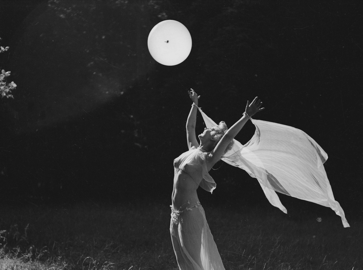 The Pisces Full Moon is asking you to swan-dive into your dreams