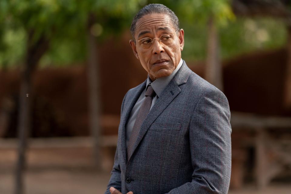 BETTER CALL SAUL, Giancarlo Esposito, Dedicado a Max, (Season 5, ep. 505, aired Mar. 16, 2020). photo: Greg Lewis / ©AMC / Courtesy Everett Collection