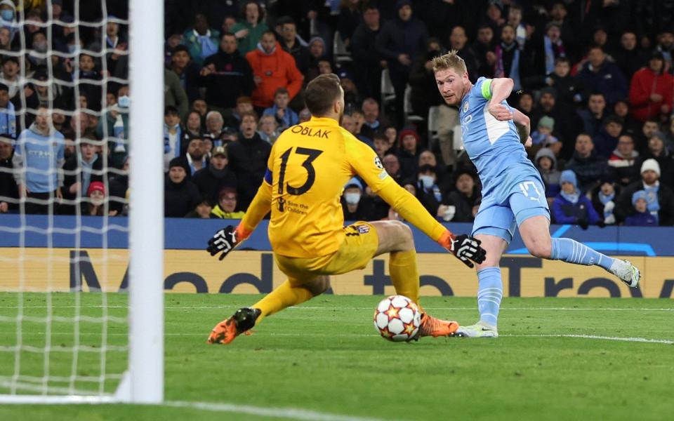 Manchester City's Kevin De Bruyne scores their first goal - REUTERS/Phil Noble