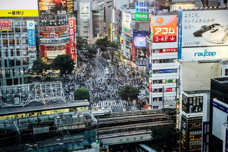 Japan日本 圖/Photo by Daryan Shamkhali on Unsplash