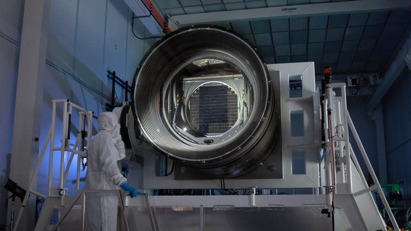 Flashing a light into the finished LSST Camera. - Photo: Olivier Bonin/SLAC National Accelerator Laboratory