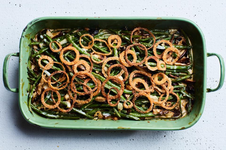 Green Bean and Mushroom Casserole with Crispy Fried Onions