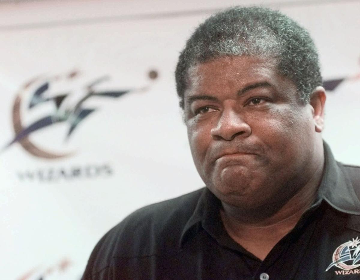 Wes Unseld, Powerful Hall of Fame N.B.A. Center, Dies at 74 - The