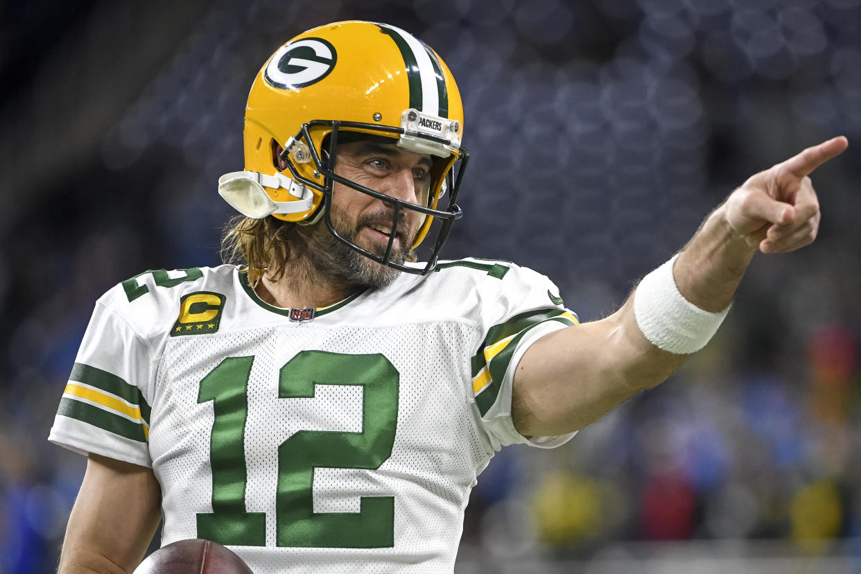 The Packers and Aaron Rodgers are looking for a fourth straight division title. (Photo by Nic Antaya/Getty Images)