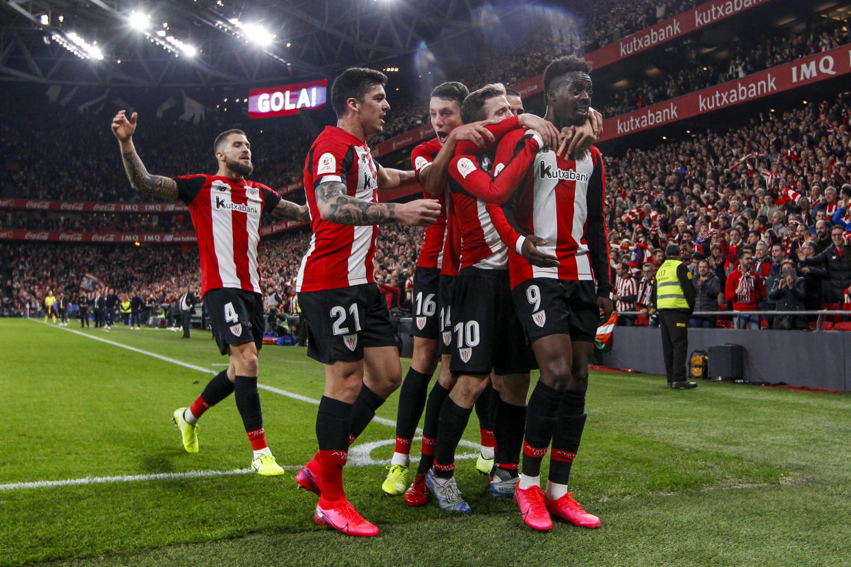 BILBAO, SPAIN - FEBRUARY 12: (L-R) Ander Capa of Athletic Bilbao, Vesga of Athletic Bilbao, Dani Garcia of Athletic Bilbao, Iker Muniain of Athletic Bilbao, Inaki Williams of Athletic Bilbao celebrates goal 1-0 during the Spanish Copa del Rey  match between Athletic de Bilbao v Granada at the Estadio San Mames on February 12, 2020 in Bilbao Spain (Photo by David S. Bustamante/Soccrates/Getty Images)