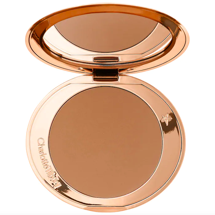 Charlotte Tilbury Airbrush Matte Bronzer. Image via Sephora.