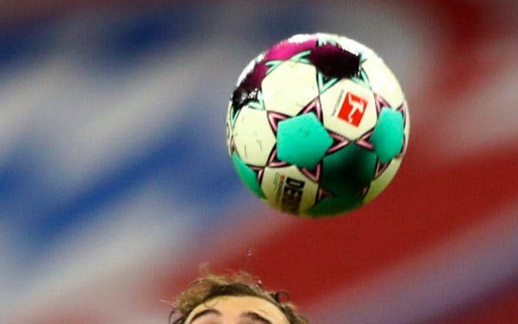 Bayern's Leon Goretzka heads the ball during the German Bundesliga soccer match between FC Bayern Munich and SV Werder Bremen in Munich, Germany, Saturday, Nov. 21, 2020 - AP /Matthias Schrader 