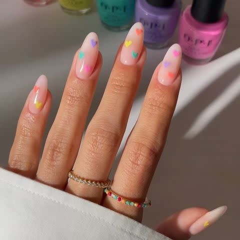 <p><a href="https://www.instagram.com/p/CtJ_U2EsHKW/" data-component="link" data-source="inlineLink" data-type="externalLink" data-ordinal="1">@phoebesummernails</a> / Instagram</p>