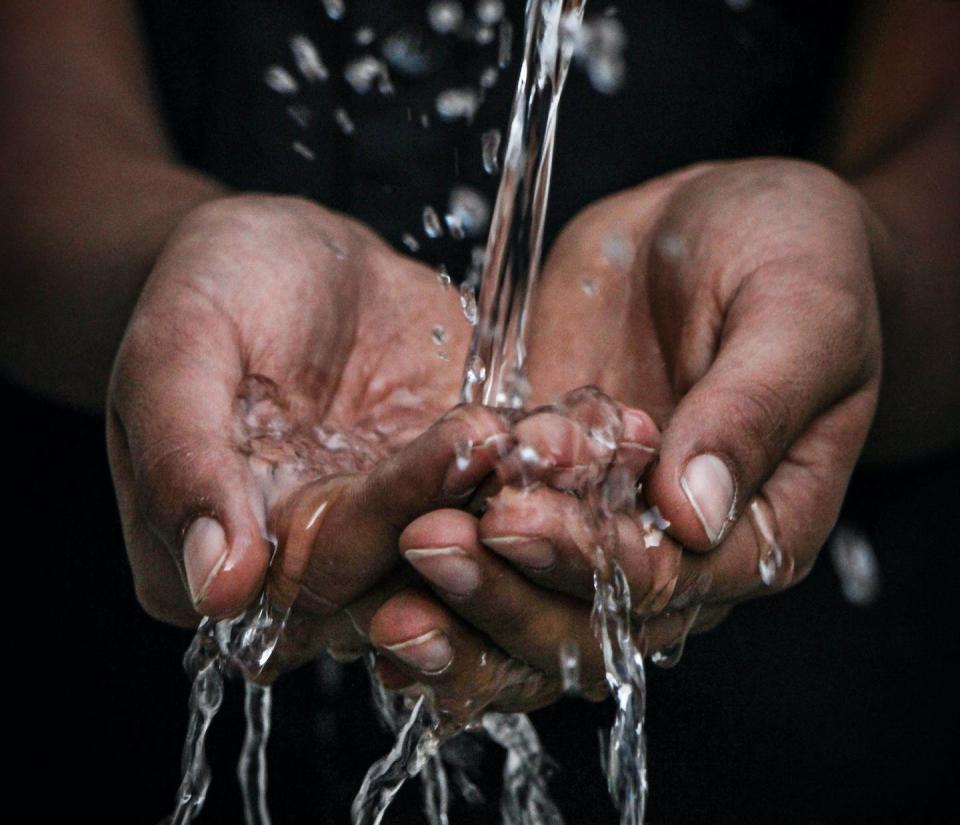 L’eau courante est la plupart du temps de très bonne qualité. mrjn Photography/Unsplash, <a href="http://creativecommons.org/licenses/by/4.0/" rel="nofollow noopener" target="_blank" data-ylk="slk:CC BY;elm:context_link;itc:0;sec:content-canvas" class="link ">CC BY</a>