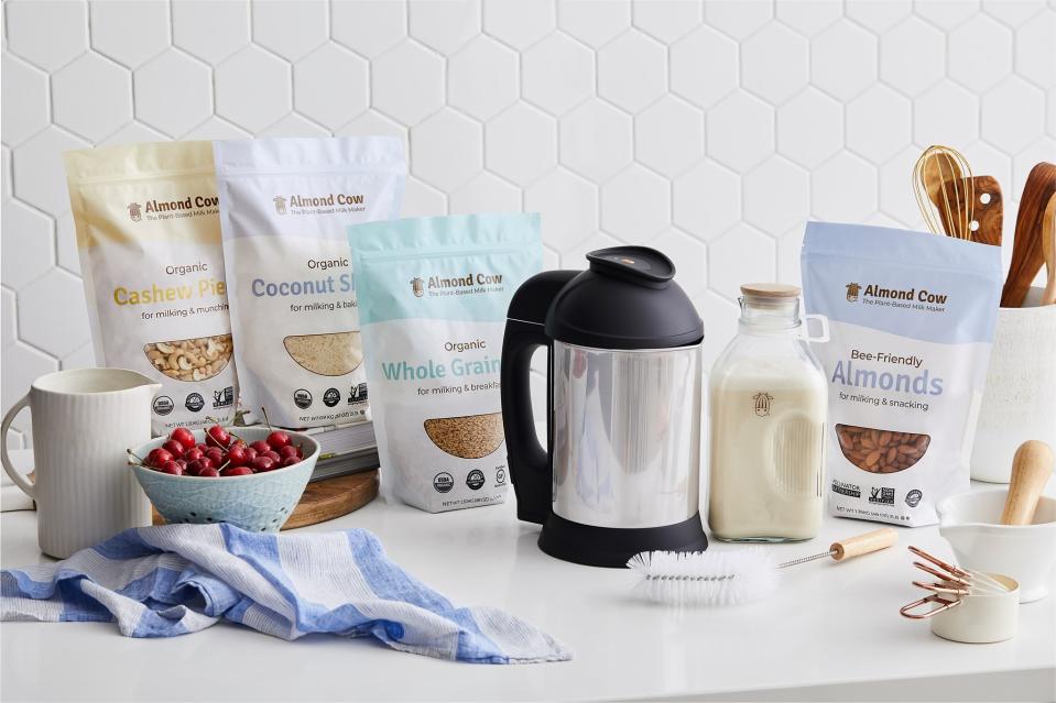 Almond Cow Milk Maker Bundle