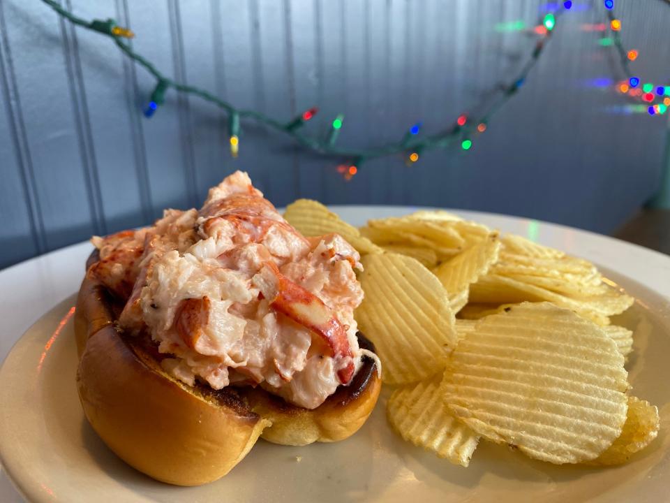 Dean's Chicken & Seafood, expected to open this summer in Plumstead, will offer a number of sandwiches, including Connecticut- and Maine-style lobster rolls.