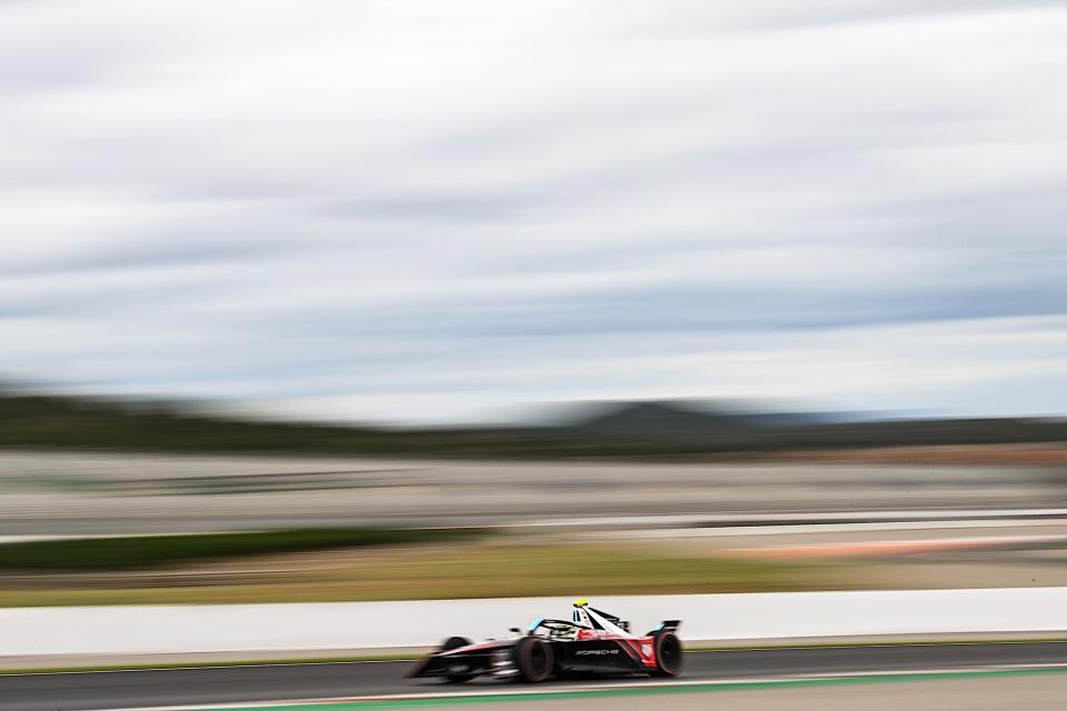 Gabriela Jilkova, TAG Heuer Porsche Formel-E-Team, Porsche 99X Electric Gen3 