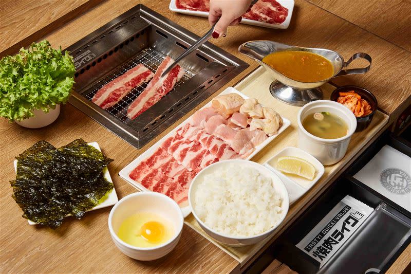 燒肉名店「焼肉LIKE」，宣布於11月26日進軍南台灣美食一級戰區，開立「焼肉LIKE高雄夢時代店」