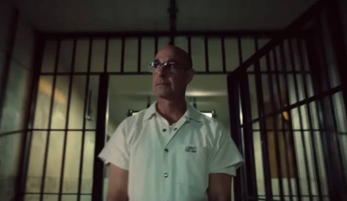 stanley tucci as a prisoner in inside man