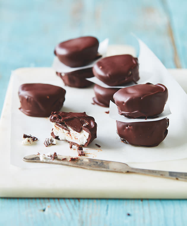 These delicious little choc mint morsels will leave you wanting more. Photo: The Busy Mum’s Guide to Weight Lost