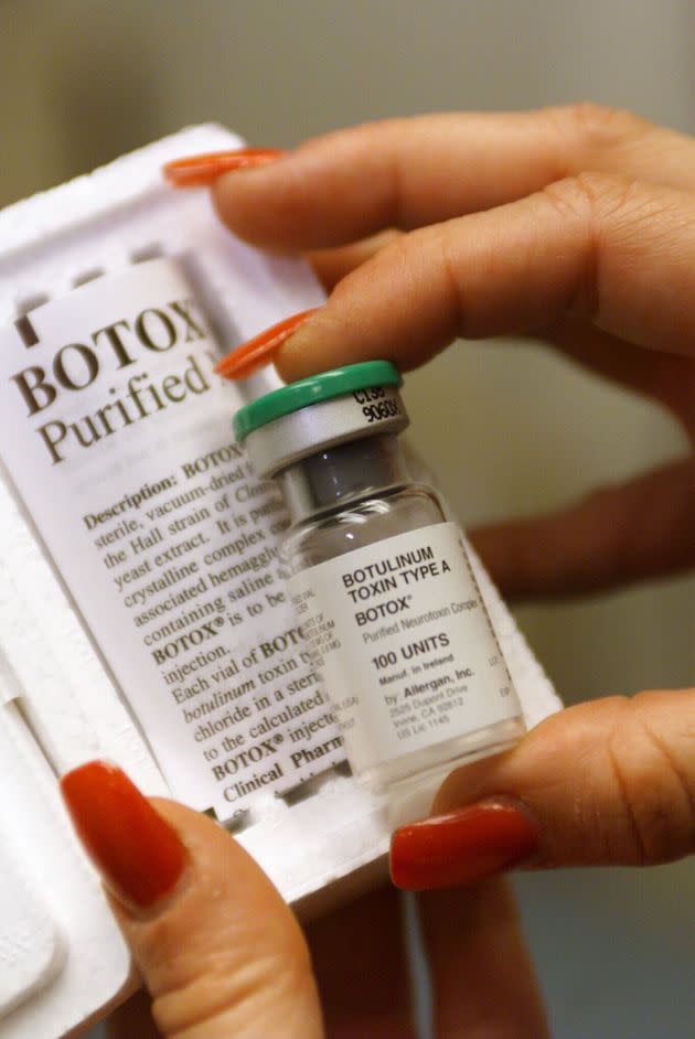 The average vial of Botox contains 50 to 100 units.  (Photo: Anacleto Rapping via Getty Images)