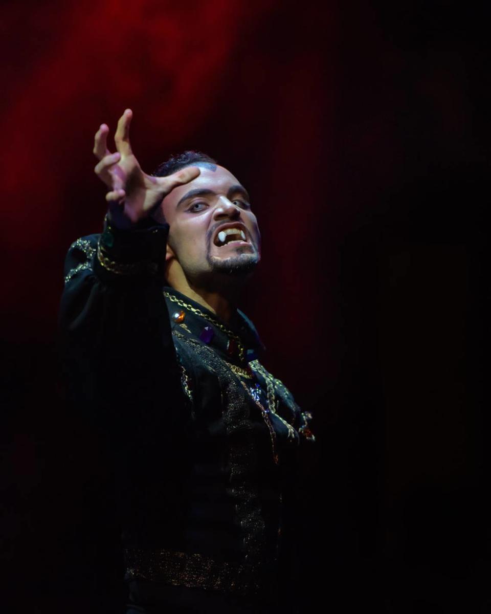 The Kentucky Ballet Theatre will present “Dracula” at Lexington Opera House Oct. 14-15.