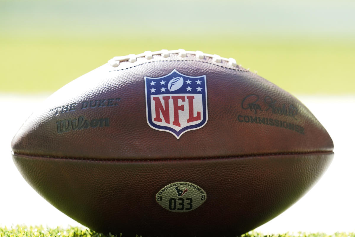 NFL Adds Mask Requirement, Increases Covid Testing - The New York