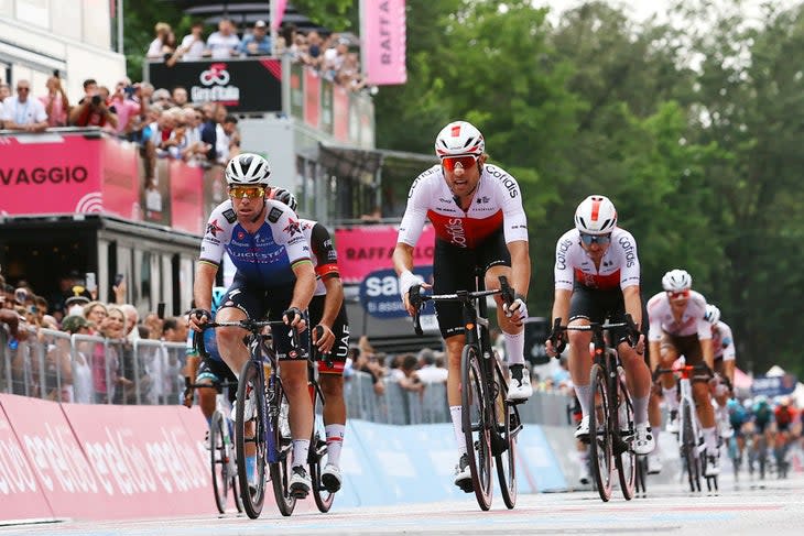 <span class="article__caption">The sprinters were left short in the bunch sprint.</span> (Photo: Michael Steele/Getty Images)