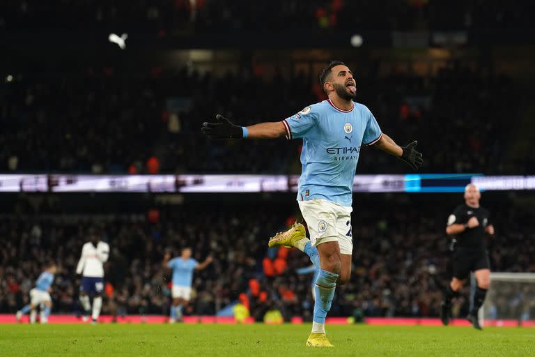 Riyad Mahrez fue el artífice principal de la remontada del City ante Tottenham, por la Premier