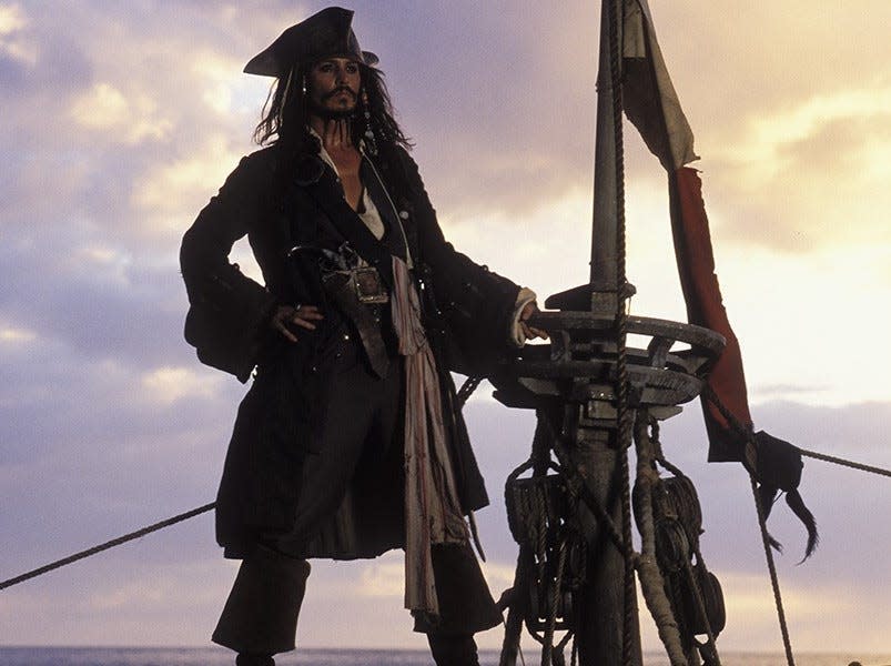 Johnny Depp Pirates of the Caribbean The Curse of the Black Pearl