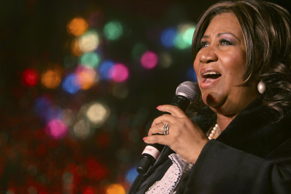 FILE - In this Dec. 4, 2008 file photo, Aretha Franklin performs during the 85th annual Christmas tree lighting at the New York Stock Exchange in New York. A Michigan judge narrowed the issues Monday, July 10, 2023 in a dispute over Franklin's estate, saying the only task for jurors is to decide whether a 2014 document handwritten by the Queen of Soul and found in couch cushions can be accepted as a valid will. (AP Photo/Mary Altaffer, File)