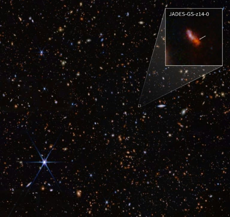 Una imagen tomada por el Telescopio Espacial James Webb que muestra la galaxia JADES-GS-z14-0, la más distante jamás observada, proporcionada por la NASA el 30 de mayo de 2024. (HANDOUT)