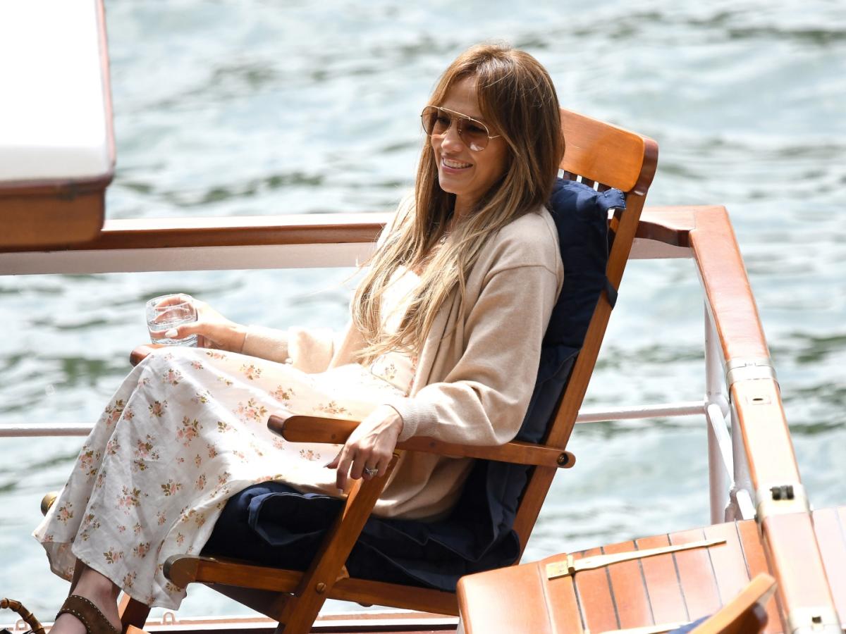 J. Lo Keeps Wearing This Summer Pattern on Her Paris Honeymoon & We Found 3  Similar Styles Starting at $38