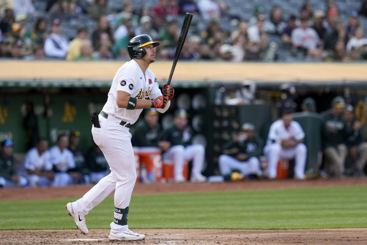 Noda hits 3-run HR, A’s spoil Soroka’s return with 7-2 win over Braves to stop 11-game skid