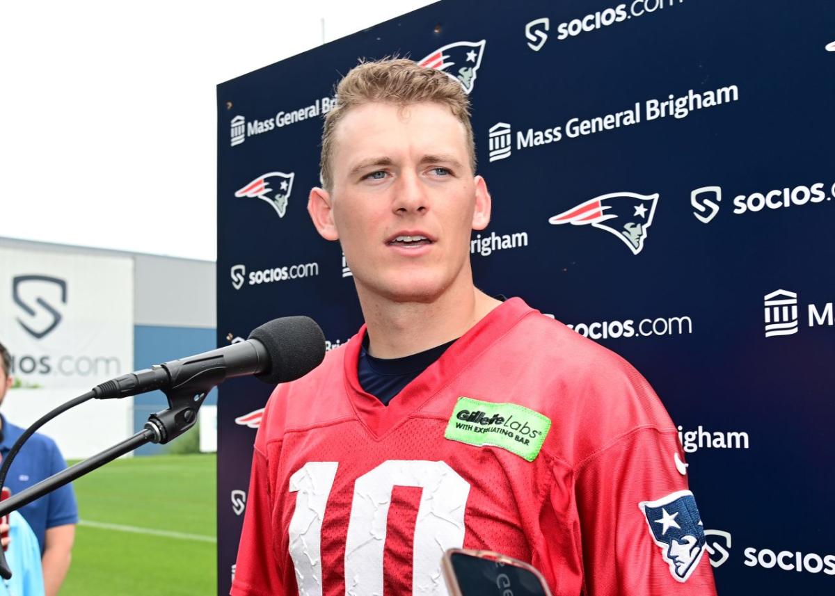 ESPN NFL execs' QB rankings reveal how far Patriots' Mac Jones has fallen 