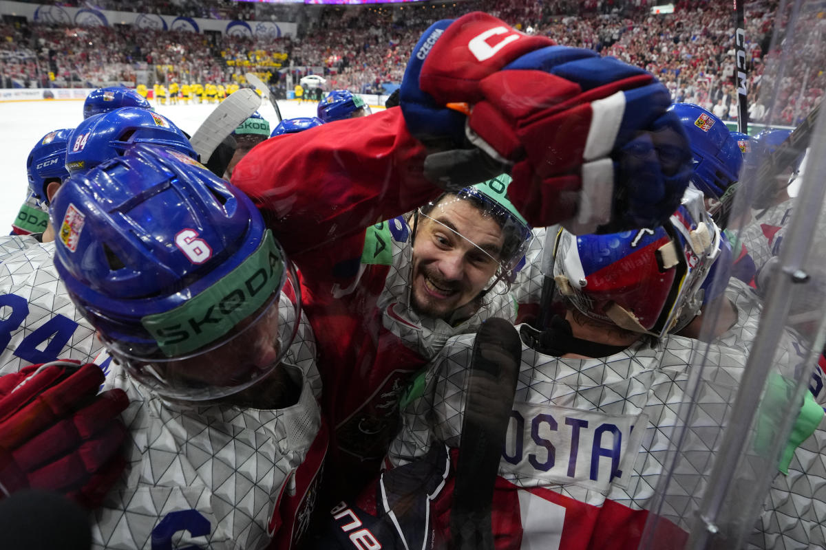 Česká republika poráží Švédsko 7:3 a dostává se do finále mistrovství světa v ledním hokeji