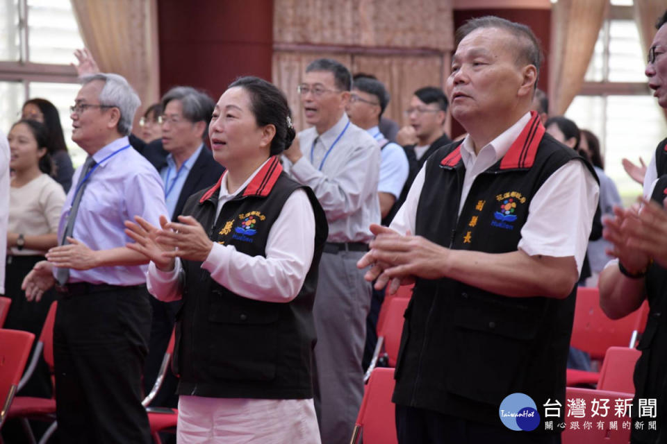 花蓮縣府六月份祈禱早餐會　徐榛蔚勉縣府團隊為花蓮重建擘劃希望未來