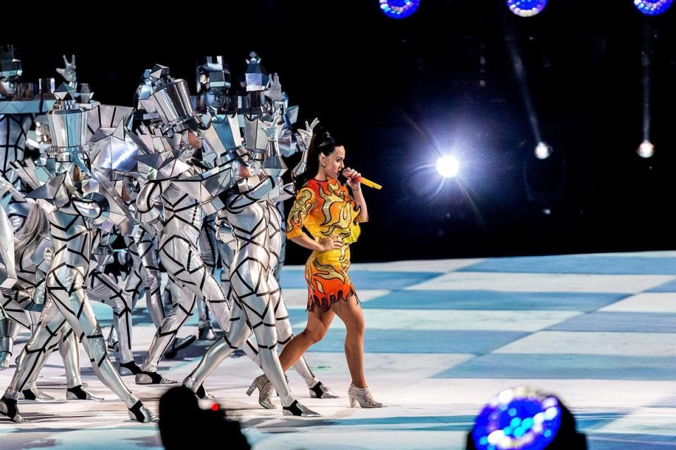 Katy Perry at the Super Bowl (getty)