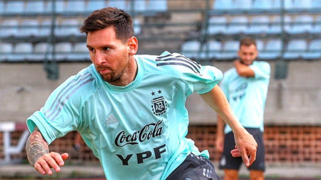 Stop criticising Messi: Argentinian soccer chief