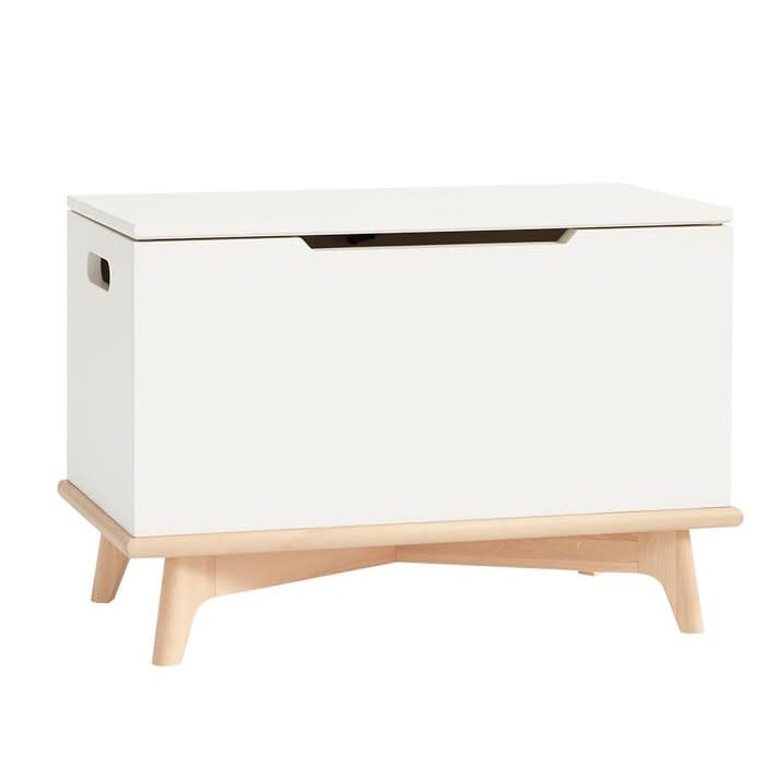 Photo of a Sloan Toy Chest - White