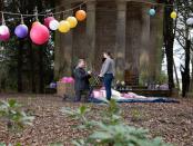 <p>Victoria arrives to David's romantic surprise in the woods.</p>