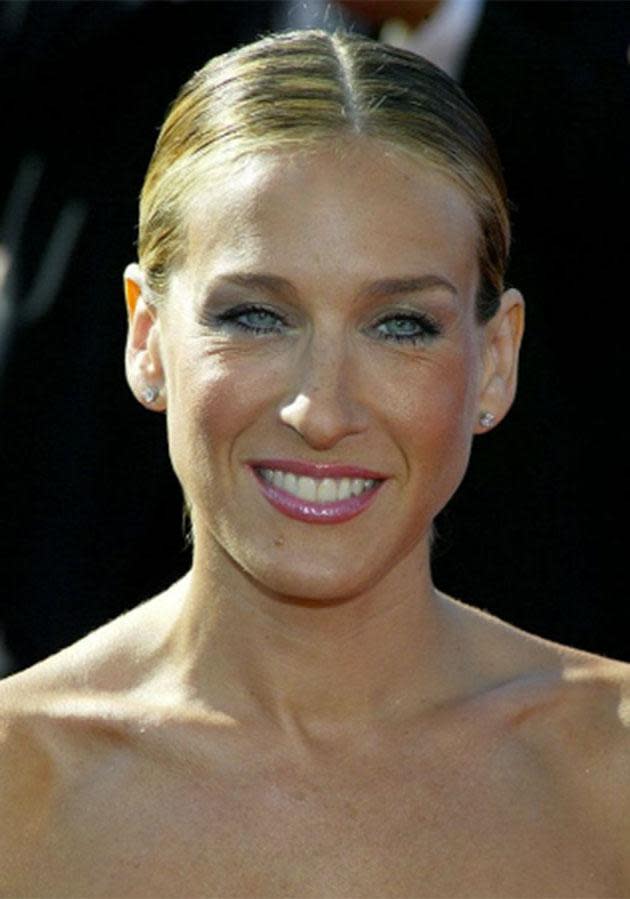 Sarah Jessica Parker at the Emmy Awards, 2003