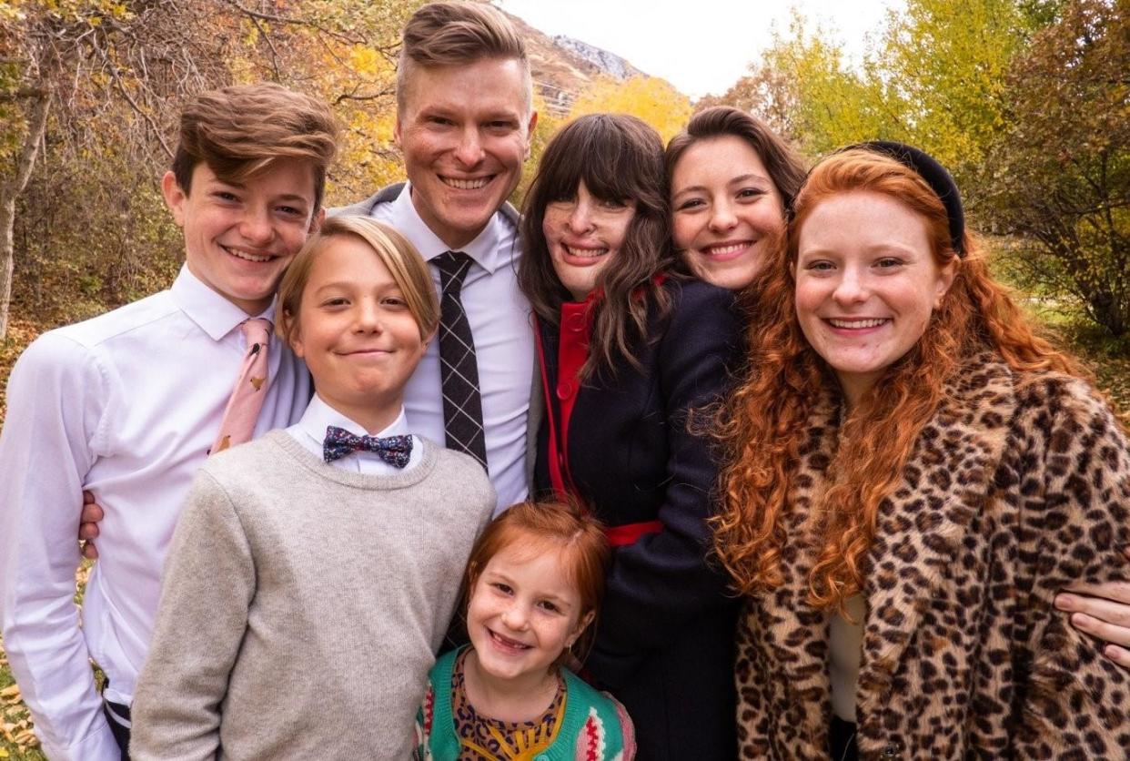 Christian and Stephanie Nielson with their children, clockwise from right, Claire, Jane, Charlotte, Nicholas and Oliver / Credit: Courtesy Stephanie Nielson