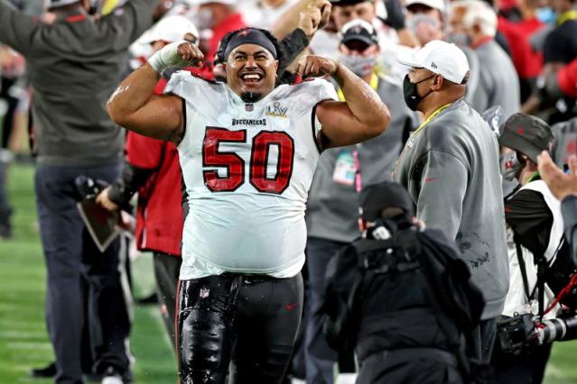 Buccaneers exercise fifth-year option for DL Vita Vea