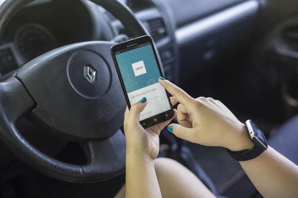 Uber now allows riders and drivers to communicate over voice over internet