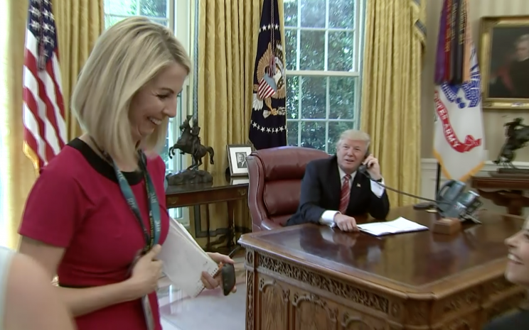 <i>Trump commented on the journalist’s “beautiful smile” [Photo: Twitter/CaitrionaPerry]</i>