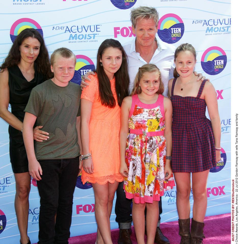 Gordon Ramsay with wife Tana Ramsay and family 2012 Teen Choice Awards, Los Angeles - Credit: REX/Shutterstock