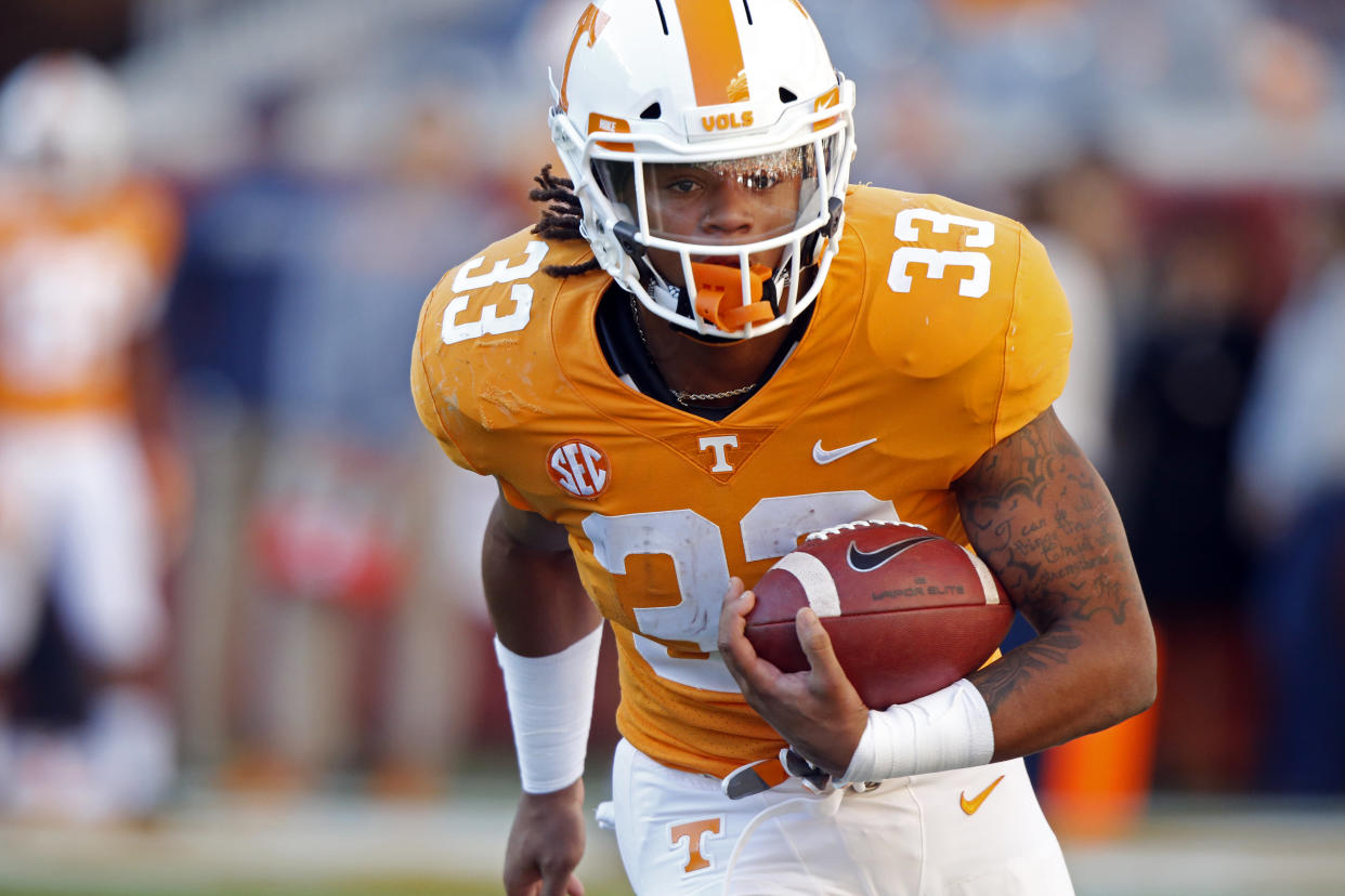 Tennessee running back Jeremy Banks (33) runs the ball during warmups before of an NCAA college football game =M- Saturday, Nov. 17, 2018, in Knoxville, Tenn. (AP Photo/Wade Payne)